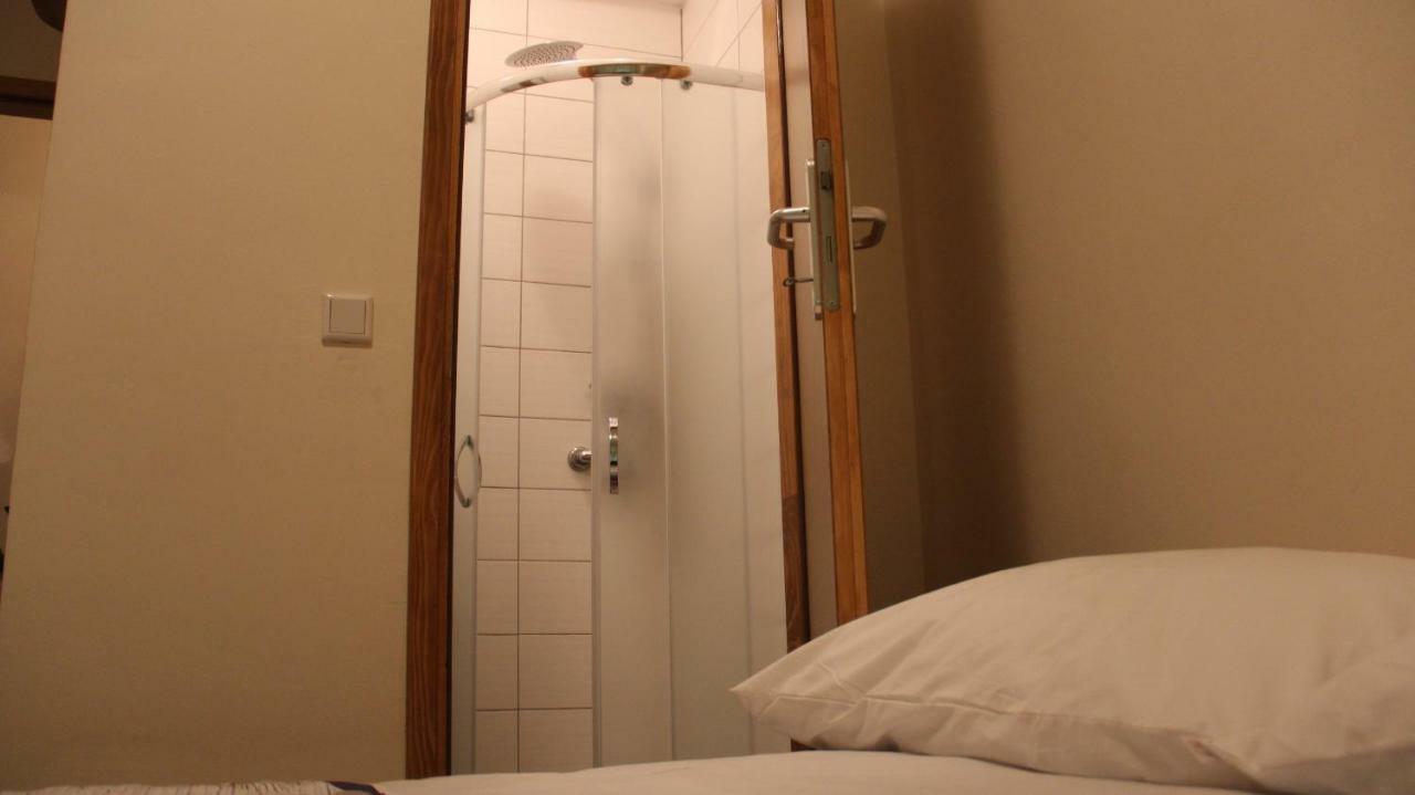 Elg Rooms Postojna Exterior photo